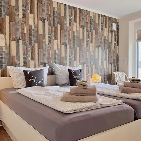 Deichkind De Baab Ganz Nah An Der Nordsee *